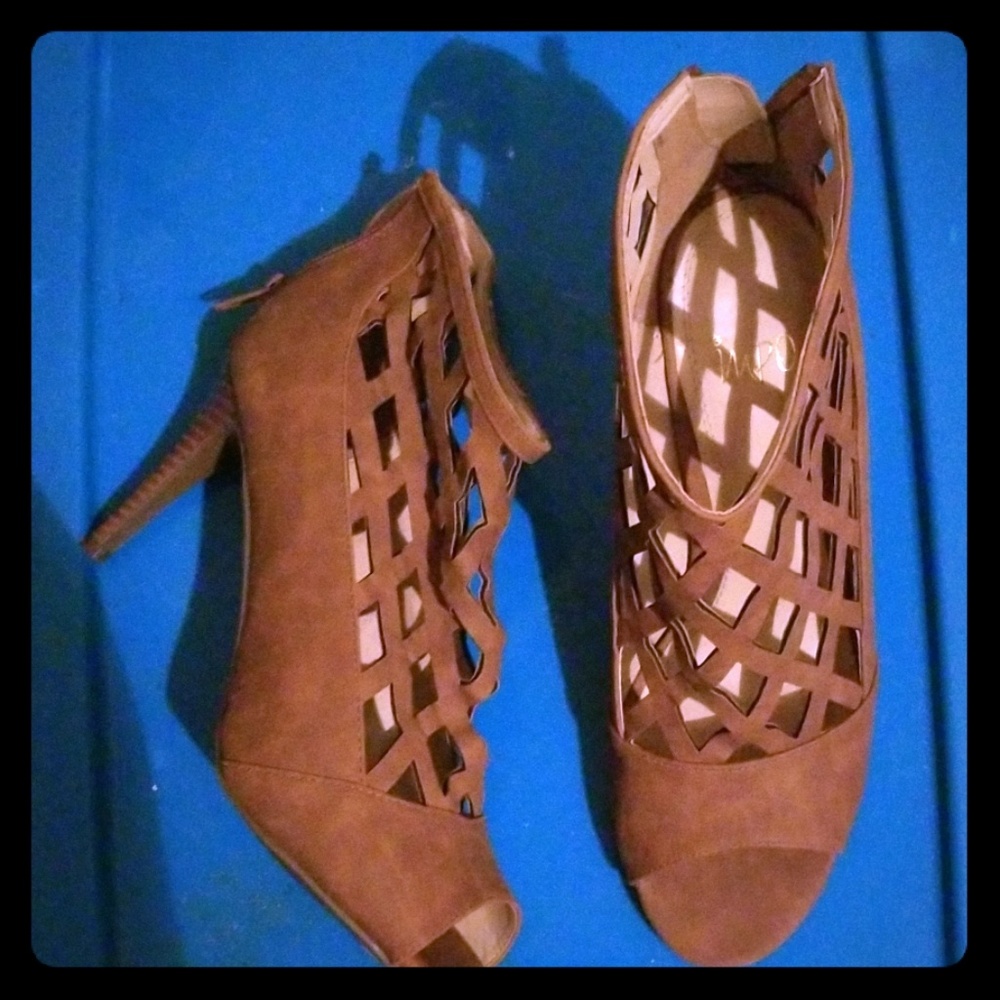 Shoes